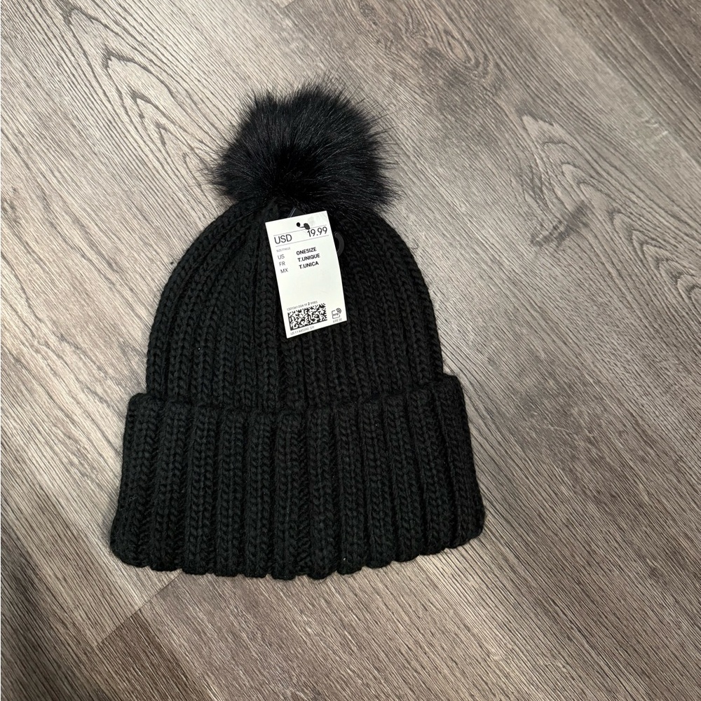 New tag beanie